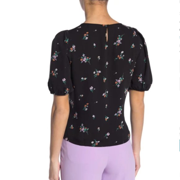 NWT **ELODIE ** CREWNECK BLACK FLORAL WOMENS SHORT SLEEVE BLOUSE -- SIZE XSMALL - Picture 3 of 6